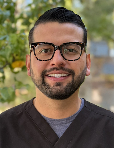 Sparks dentist Doctor Dennez Avendano